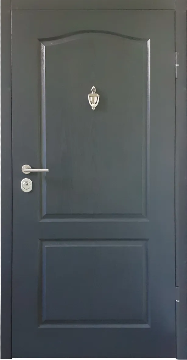 Блиндирана врата 83